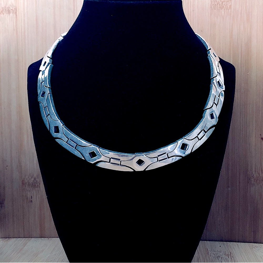 $1,218  Vintage Estate Designer Necklace Sterling Silver 156 Grams TM-112 MEXICO